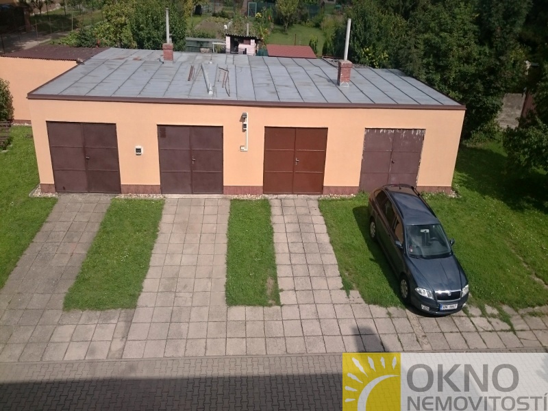 Brno, Slavkov u Brna (23 km), zděný byt 3+1 v OV s garáží